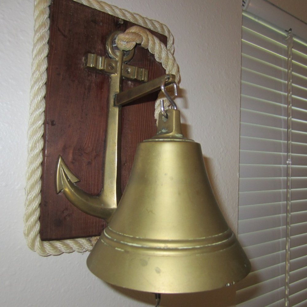 VINTAGE BRASS NAUTICAL BELL AND ANCHOR ON WOOD AND ROPE
